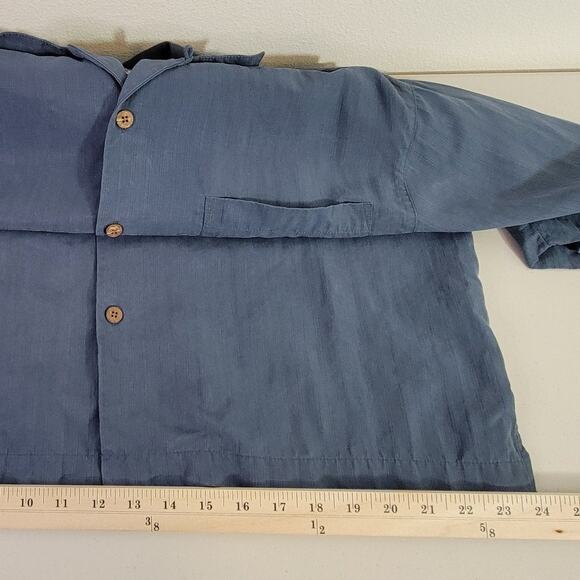 Tommy Bahama Embroidered Men's Silk Shirt Size L "Weekends, Weekdays, Whatever" - Picture 8 of 9